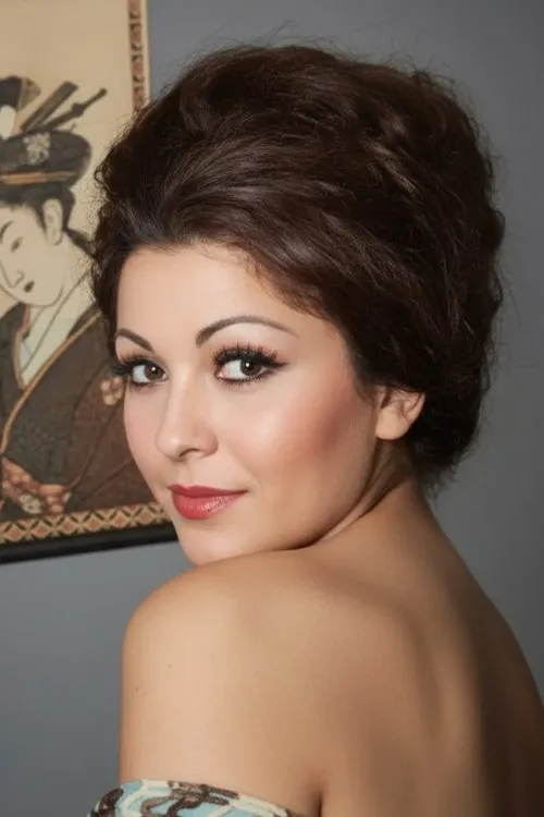 Seyhan Gümüş interpretando a 