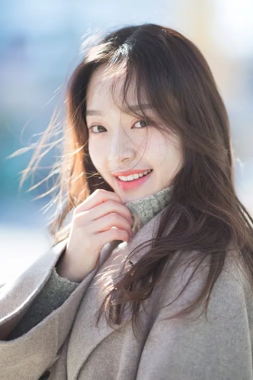 Sha Yi en su biografía y filmografía