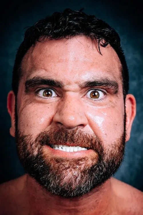 Jake McCluskey ha trabajado con Shaaheen Hosseinpour en 5 ocasiones