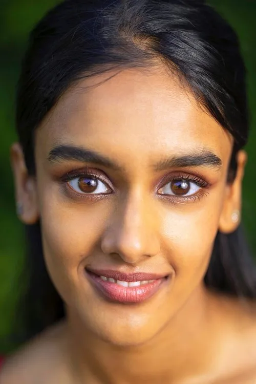 Shabana Azeez interpretando a Nowa