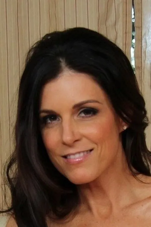 Shaena Steele interpretando a 