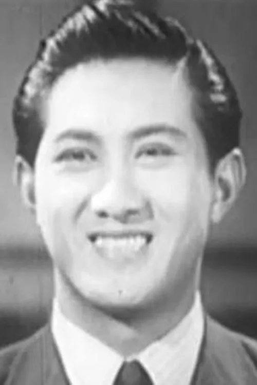 Shan Jiang interpretando a Jiansheng He