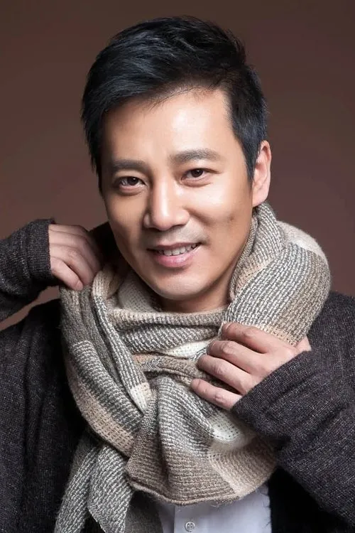 Foto de perfil del actor Shan Ren en el reparto