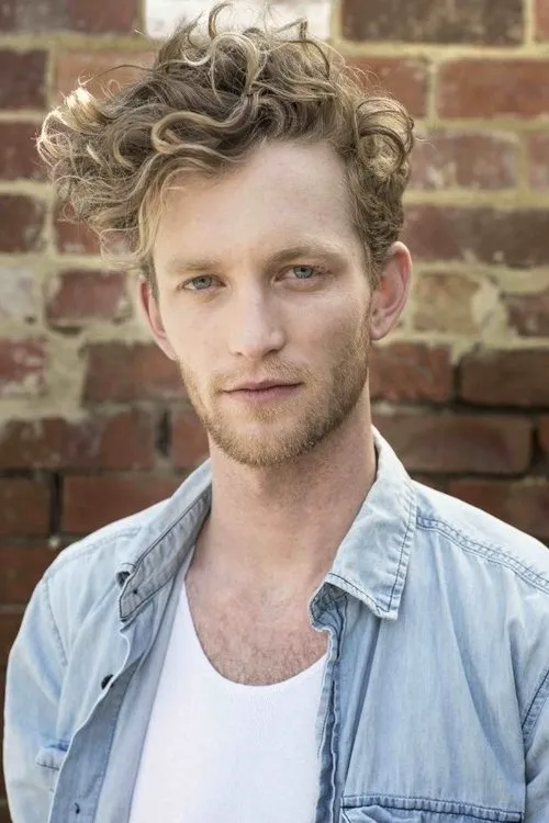 Adrian Mulraney ha trabajado con Shane Savage en 1 ocasiones