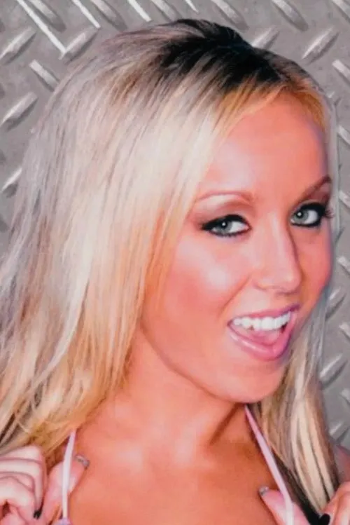 Shantelle Malawski interpretando a Shantelle Taylor