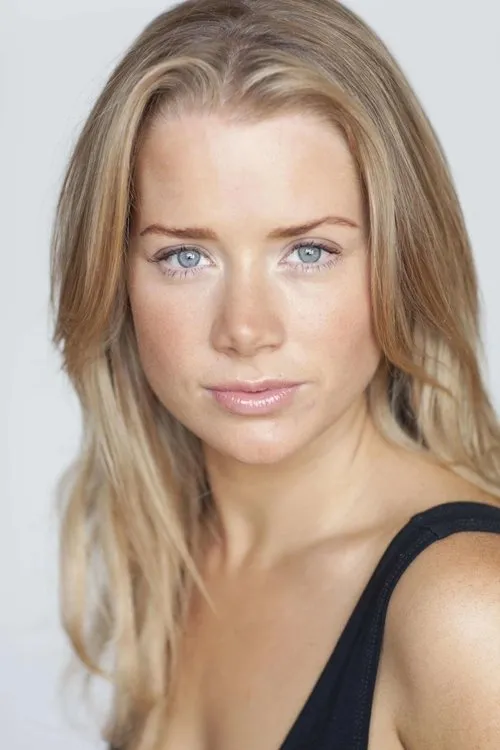 Shara Connolly interpretando a Darla