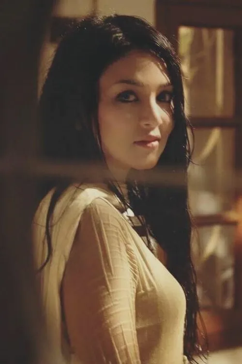 Sharlin Farzana — personaje: Asma Chowdhury Munmun