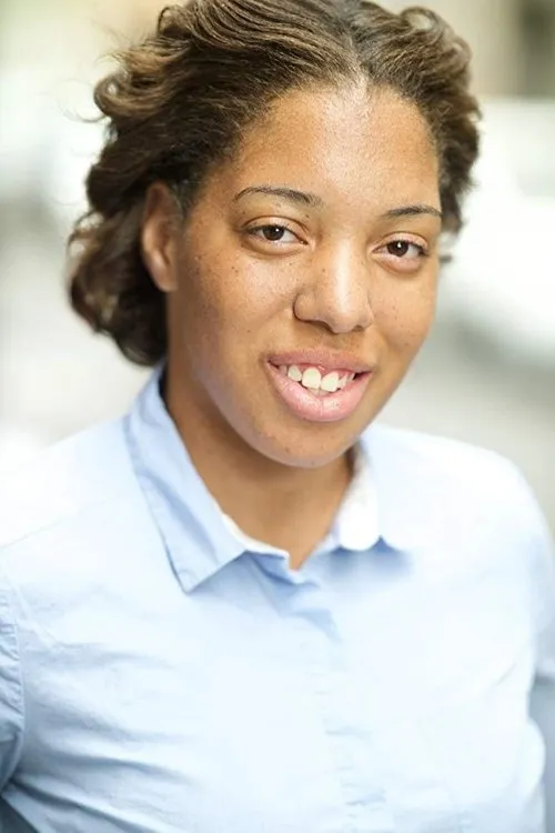 Charles D. Clark ha trabajado con Sharrie McCain en 1 ocasiones