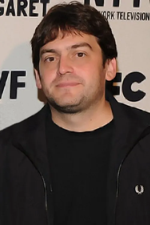 Shaun Pye — personaje: Greg Lindley Jones