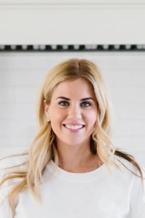 Shea McGee — personaje: Shea McGee