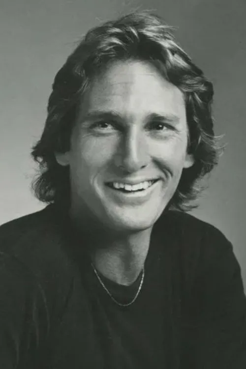 Shelly Novack — personaje: Sergeant Charlie Benson