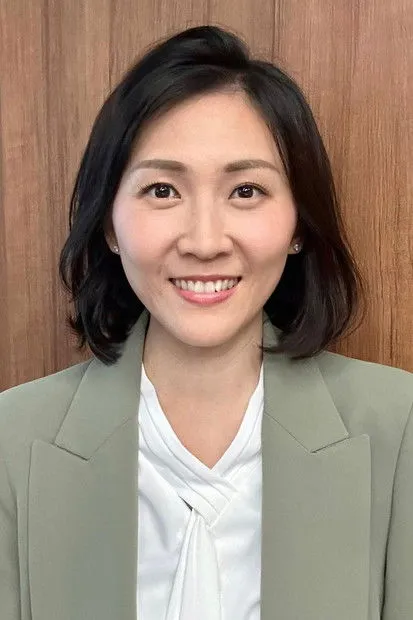 Johnson Yuen Tak-Cheung ha trabajado con Sherring Ng en 1 ocasiones