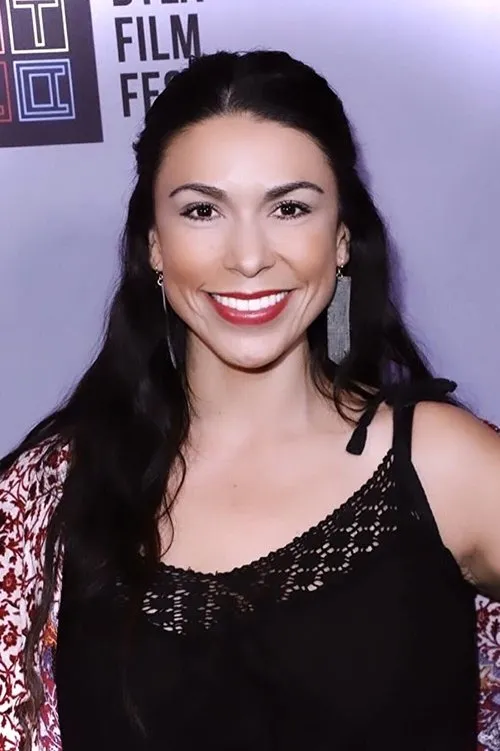 Joey Ruggiero ha trabajado con Shiah Luna en 1 ocasiones