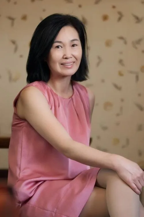 Shin Bok-suk en su biografía y filmografía