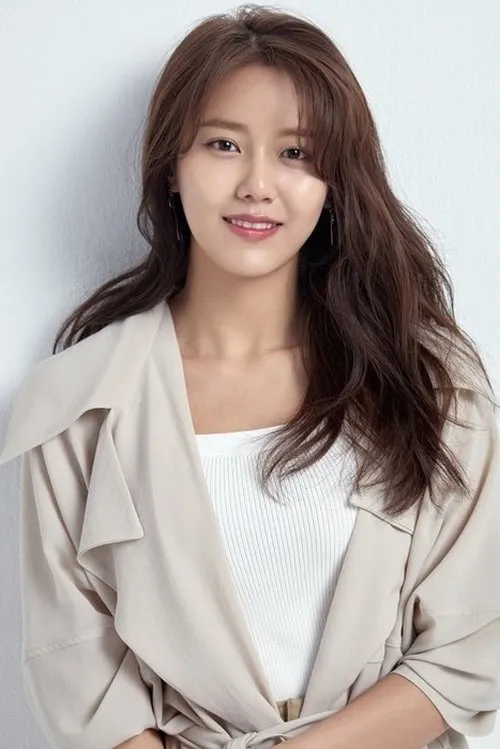 Foto de perfil del actor Shin Hye-jeong en el reparto