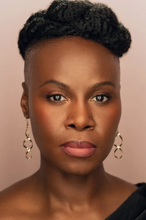 Julian Elijah Martinez ha trabajado con Shirine Babb en 1 ocasiones