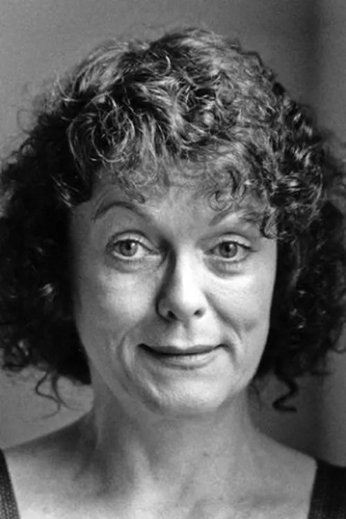 Shirley Douglas interpretando a Ellen Layton