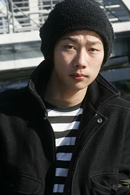 Mitsuo Kobayashi ha trabajado con Shiro Go en 1 ocasiones