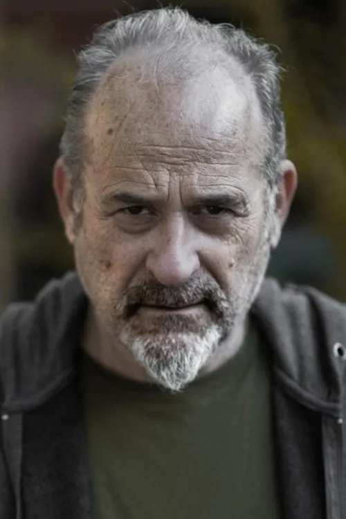 Shmuel Edelman interpretando a Shmuel