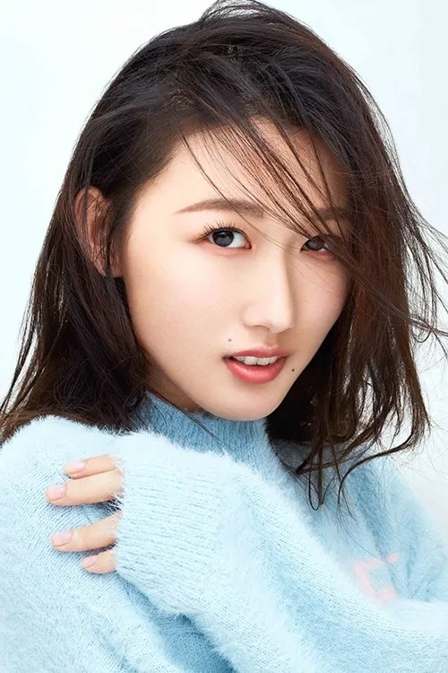 Showna Xie en su biografía y filmografía