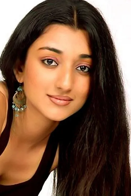 Shriya Jha — personaje: Nandini