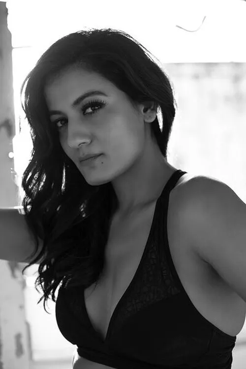 Foto de perfil del actor Shruti Vyas en el reparto
