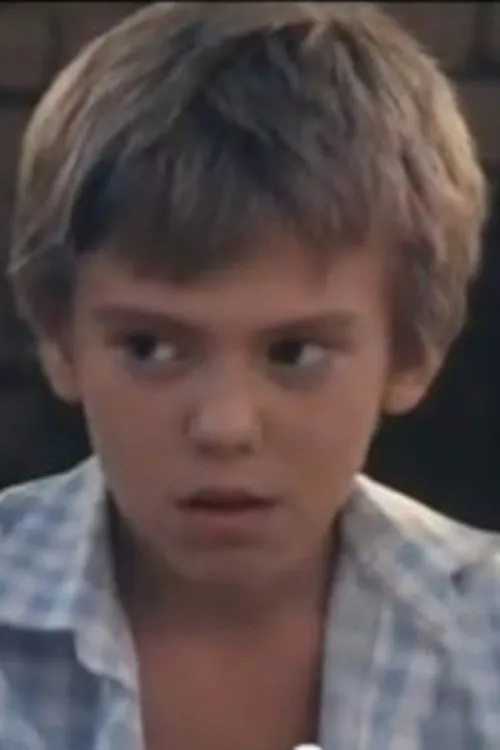 Abror Tursunov ha trabajado con Shukhrat Kayumov en 1 ocasiones