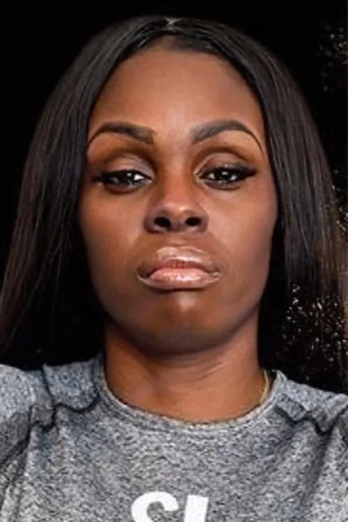 Shurretta Metcalf interpretando a Self