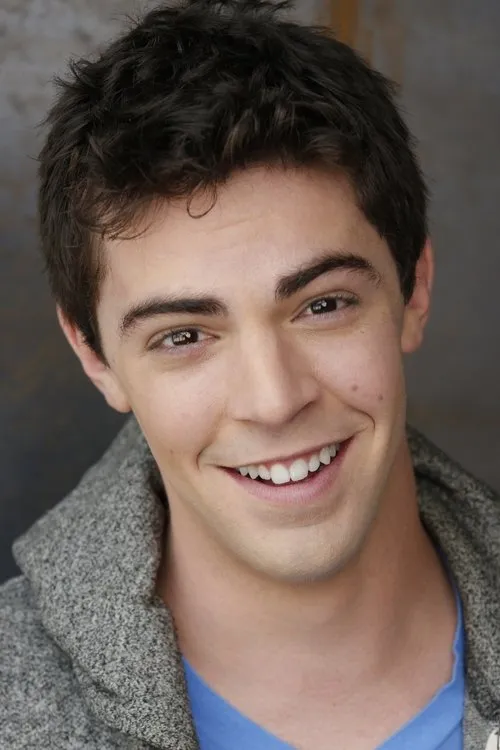 Sidney Franklin interpretando a Trent