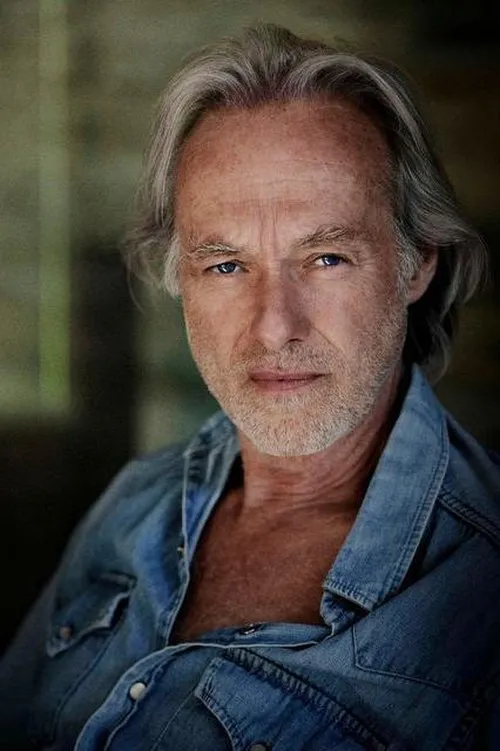 Oliver Wnuk ha trabajado con Siemen Rühaak en 2 ocasiones