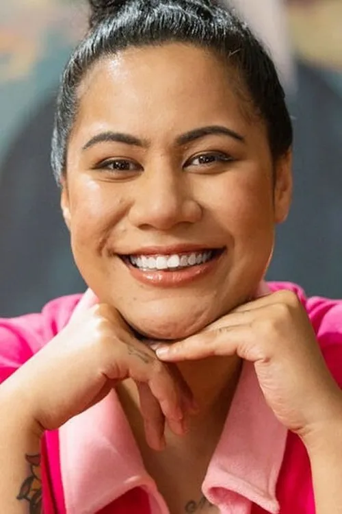 Sieni Leo'o Olo (Bubbah) en su biografía y filmografía