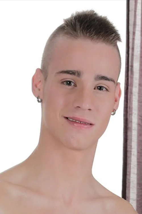 Sig Sinclair interpretando a