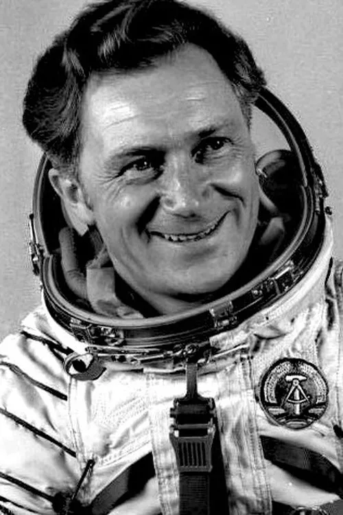 Sigmund Jähn en su biografía y filmografía