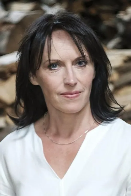 Siiri Sisask interpretando a Taarka