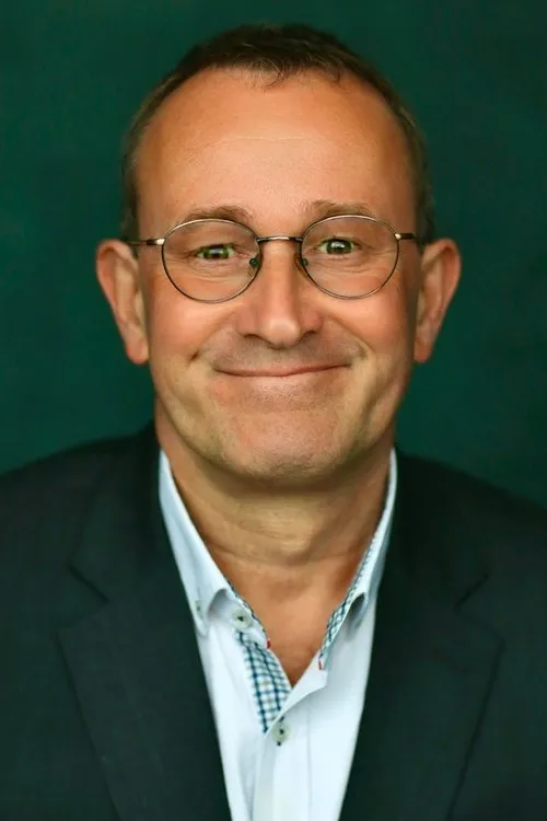 Craig Sheffer ha trabajado con Simon Bamford en 2 ocasiones