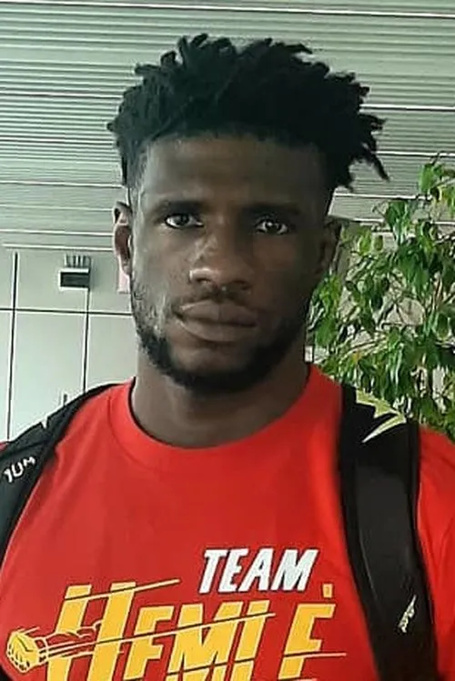 Tim Wilde ha trabajado con Simon Biyong en 3 ocasiones