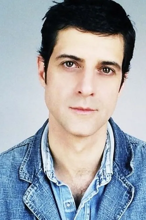 Simon Masnay en su biografía y filmografía