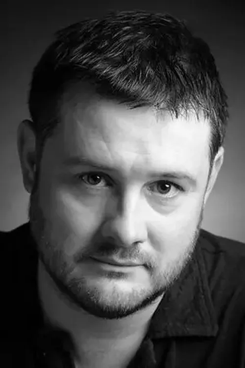 Simon Nehan interpretando a The Cleanser