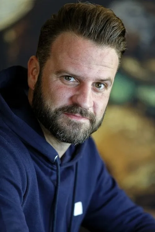 Foto de perfil del actor Simon Zijlemans en el reparto