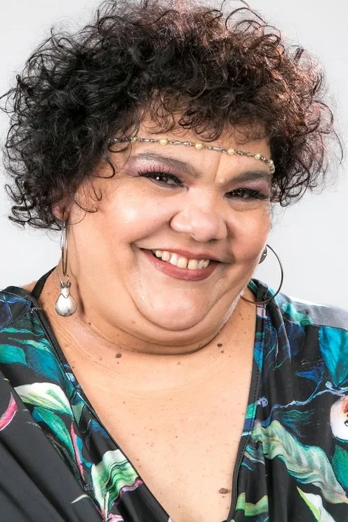 Julia Bernat ha trabajado con Simone Mazzer en 1 ocasiones