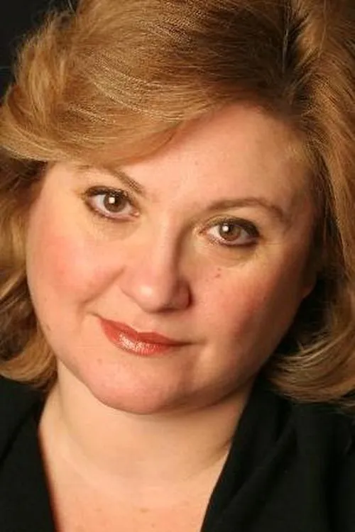 Simonetta Guarino interpretando a