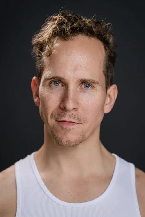 Laura Denmar ha trabajado con Sindri Swan en 1 ocasiones