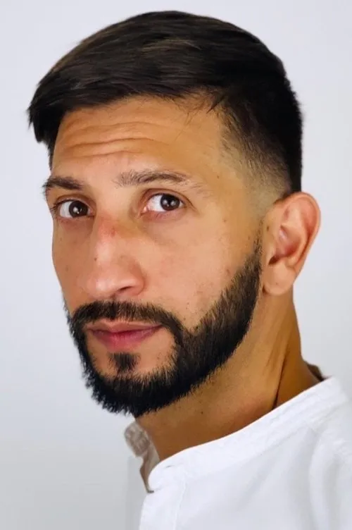 Sartaaj Kakkar ha trabajado con Sinna Mogul en 1 ocasiones