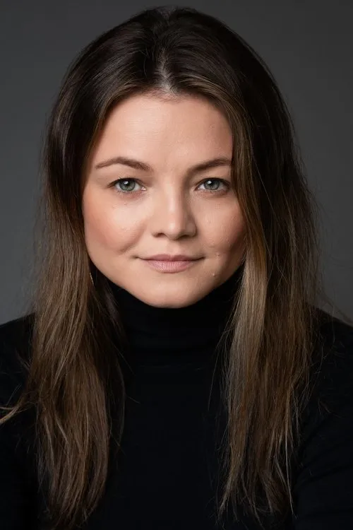 Siret Tuula interpretando a 