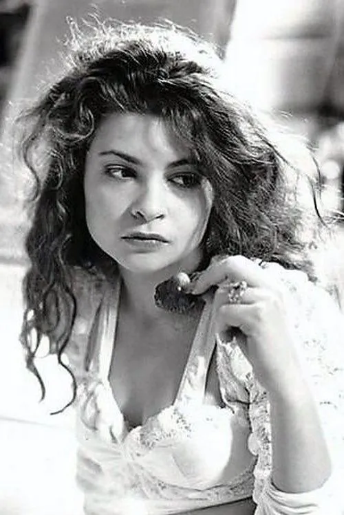 David Walker ha trabajado con Siri Neal en 1 ocasiones