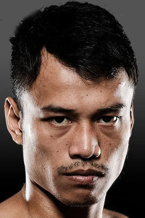 Denpayak Detpetchsrithong ha trabajado con Sitthichai Sitsongpeenong en 1 ocasiones