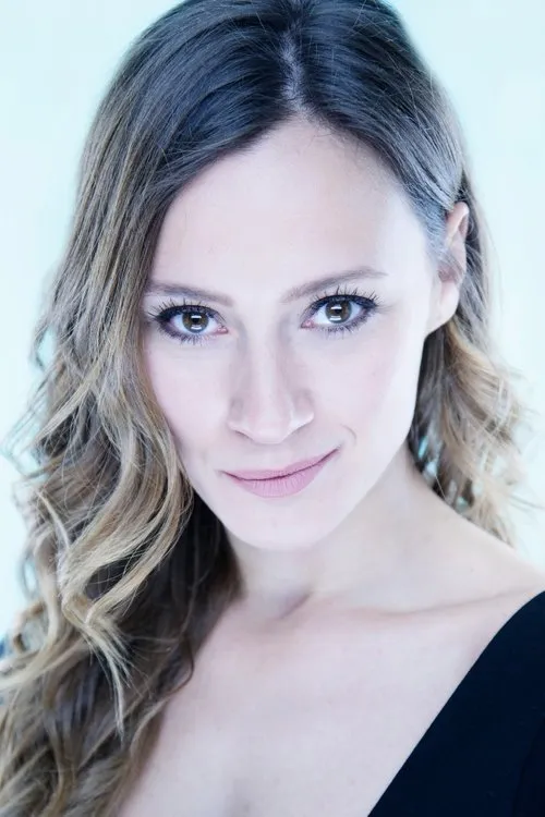 Şive Şenözen en su biografía y filmografía