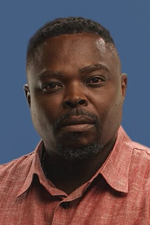 Luthuli Dlamini ha trabajado con Siyabonga Melongisi Shibe en 1 ocasiones