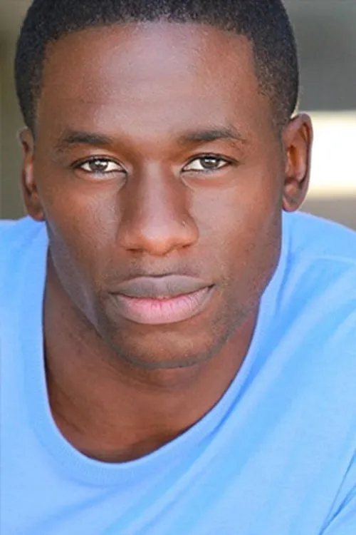 Skipper Elekwachi interpretando a Terry Bumbry