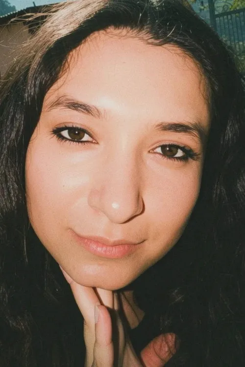 Nisha Adhikari ha trabajado con Smita Lamichane en 1 ocasiones